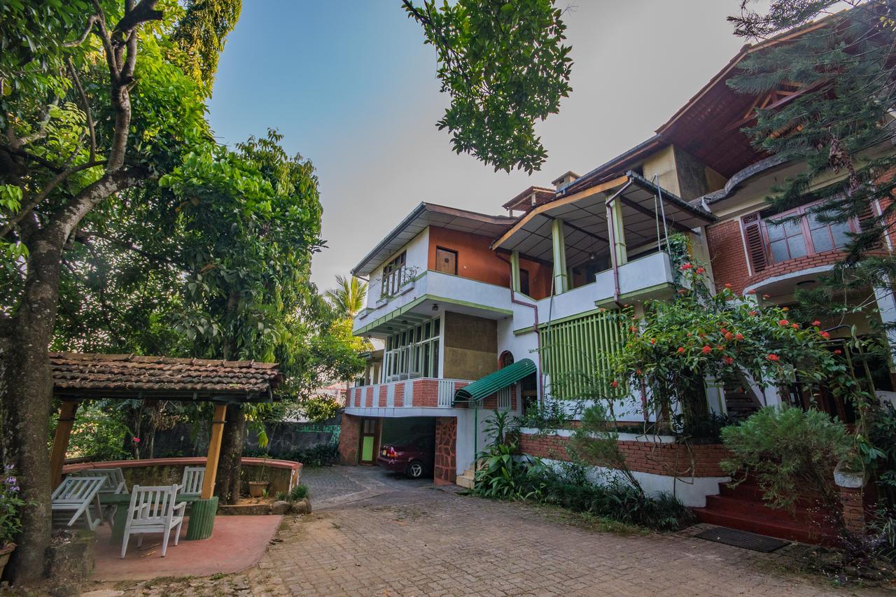 Hotel Gem Land Ratnapura Exterior photo